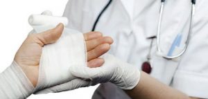 طرق فعالة في علاج الحروق في المنزل