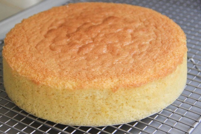 كيكة اسفنجية بالبرتقال