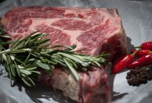 ماذا يحدث لجسمك إذا كنت تأكل اللحوم الحمراء كل يوم؟