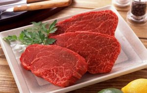 ماذا تأكل لمنع تساقط الشعر؟