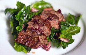 ماذا تأكل لمنع تساقط الشعر؟