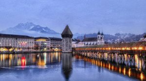 مشاهد من سويسرا. 20 معلم سياحي من جنة أوروبا